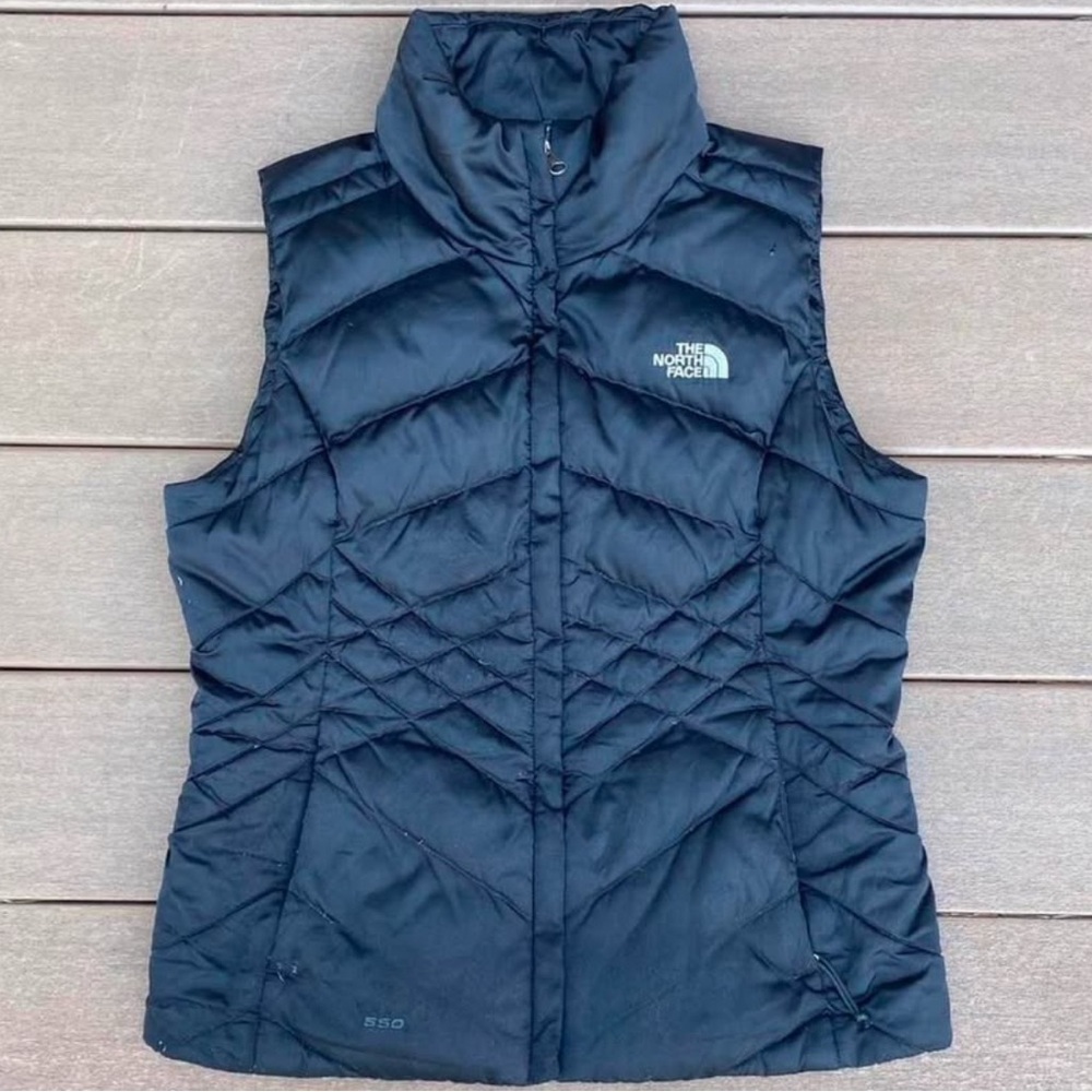 The North Face Women's Navy Quilted Vest